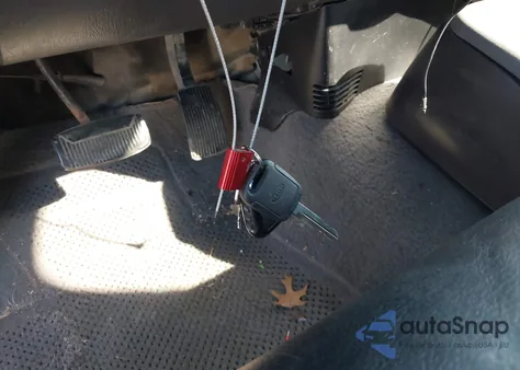 2002 Ford F-150 Lightning z USA, uszkodzony, nr VIN 2FTZF07332CA32183